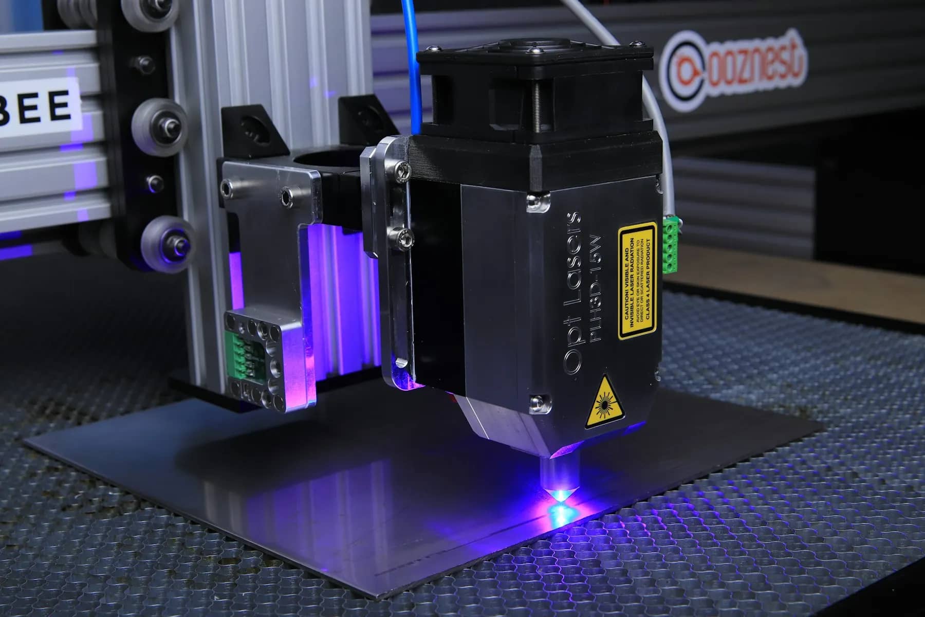 Echipament de gravură laser